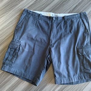 46 men’s cotton cargo shorts